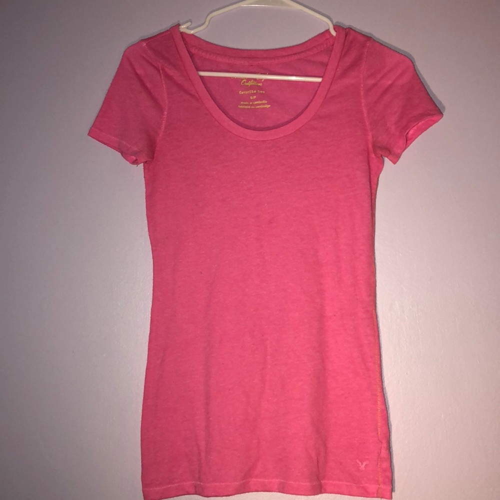 American Eagle Outfitters Favorite Tee
